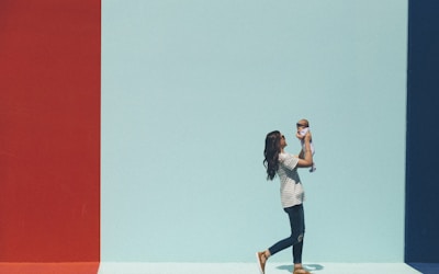 Best Baby Carriers 2026: Wraps, Structured Carriers & Hip Seats